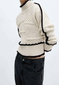 Mango Sweter