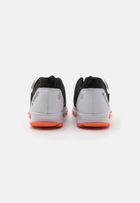 Adidas Terrex AGRAVIC TRAIL UNISEX - Pārgājienu apavi - core black/crystal white/impact orange