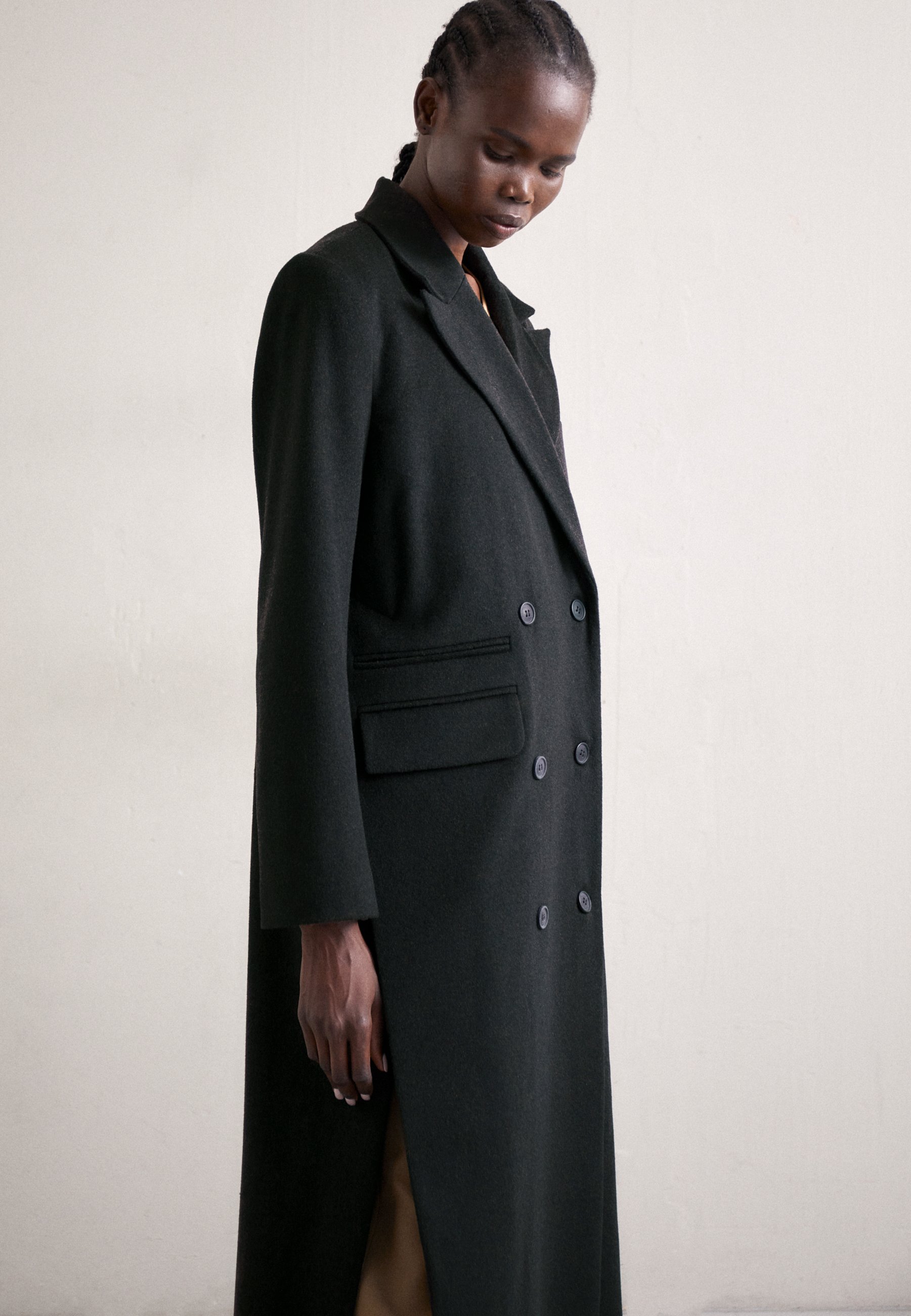 Materiel MAXI COAT SLITS - Klassischer Mantel - deep brown  