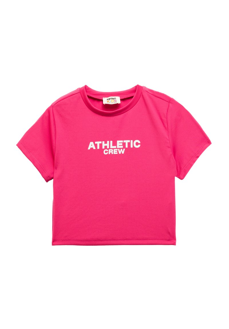 Lyserød cropped t-shirt lavet af glat stof med rund hals. Har teksten "ATHLETIC CREW" i hvid skrift henover forsiden.