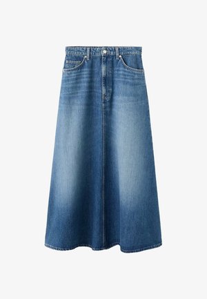 Jupe midi en denim, dégradé de bleu clair à foncé, taille haute avec fermeture à boutons sur le devant, silhouette droite, dotée de poches latérales et de coutures minimalistes.