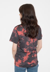 Paradiso Clothing TWENTY ONE PILOTS - Print T-shirt - red
