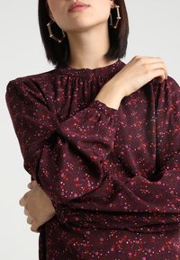ONLY Bluse - dark purple