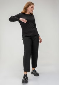 HELMIDGE Long sleeved top - schwarz