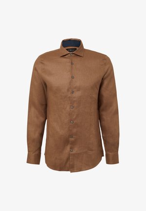Chemise marron à manches longues en lin, avec un devant boutonné, des boutons foncés et un col contrastant bleu marine. Texture lisse.