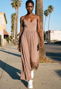 Urban Classics Lühikeste varrukatega bodi - duskrose