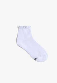 Unselected, white