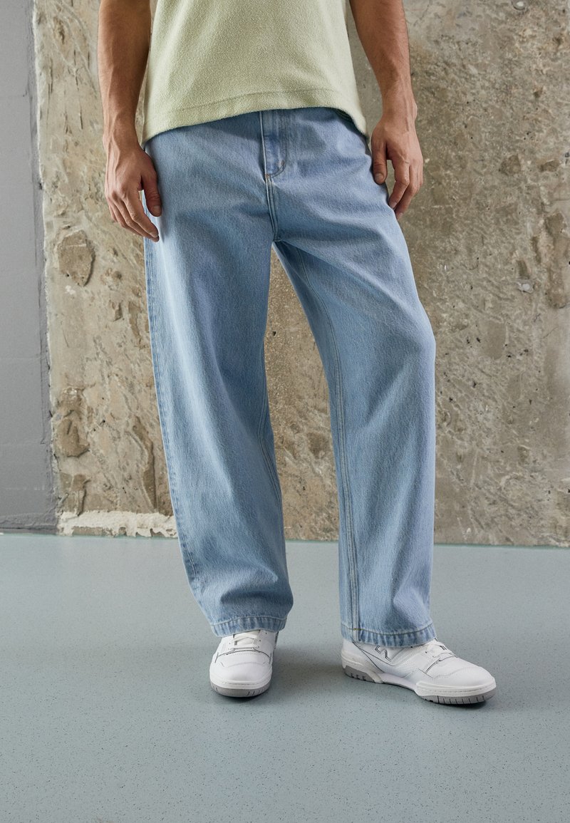 Carhartt WIP BRANDON PANT - Vaqueros baggy - blue
