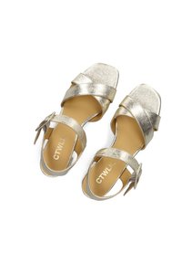 CTWLK HAK AMOUCH - Sandalen met plateauzool - goud