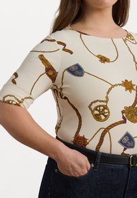 Lauren Ralph Lauren Woman PRINT STRETCH COTTON BOATNECK TEE - Print T-shirt - cream