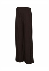 Niewybrane, chocolate torte