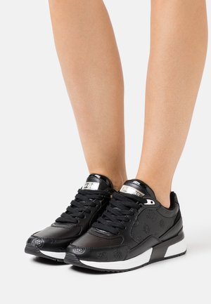 MOXEA - Joggesko - black