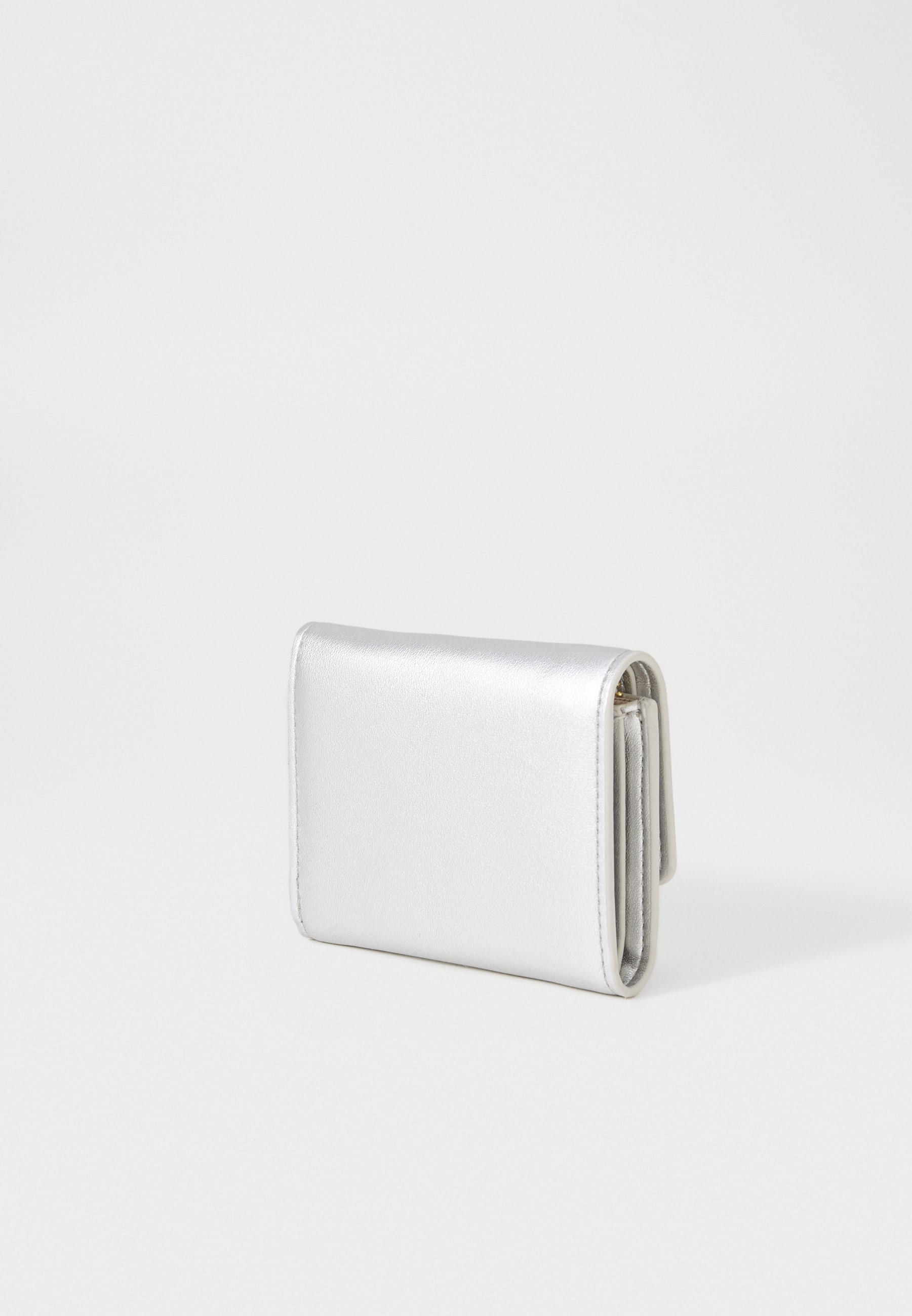 ●SATURDAY-ELEVEN ● BPC CARD WALLET shiny silver SET Buy Silver Wallets for Women by Accessorize London Online
