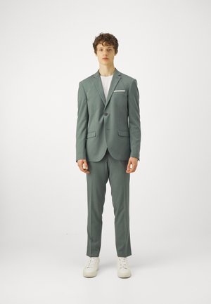 Isaac Dewhirst THE FASHION SUIT SET - Obleka - sage