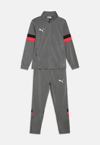 Επιλέχθηκε, flat medium gray/ white/ ultra red