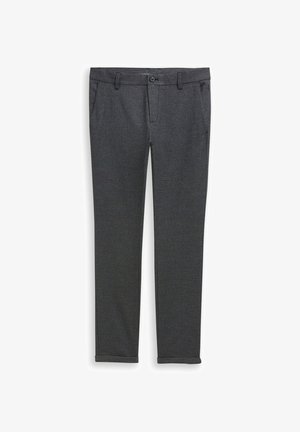 Szare garniturowe spodnie wykonane z teksturowanej tkaniny, z zapięciem na guzik, szlufkami na pasek oraz dwiema bocznymi kieszeniami dla wygody.