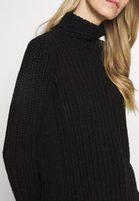 Marc O'Polo Pullover - black