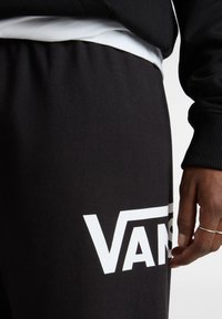 Vans TAKE IT EASY czarny