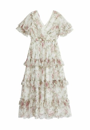 Florale maxi-jurk van doorschijnende witte stof, met een V-hals, gerimpelde korte mouwen en gelaagde lagen met roze en groene bloemenpatronen.