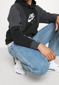 Nike Sportswear Hoodie - black