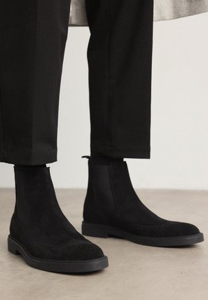 CALEV - Korte laarzen - black