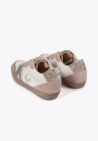 LOLA CASADEMUNT Trainers - bronze