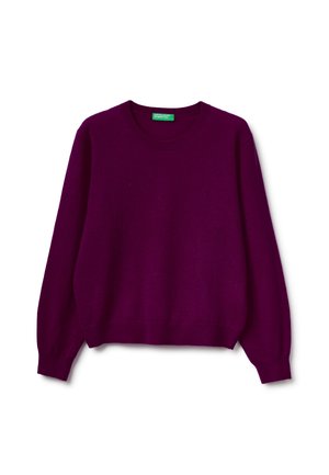 - Sweter