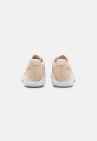Nike Performance COURT AIR ZOOM VAPOR PRO - Sapatilhas de ténis para vários pisos - pearl white/canyon rust/white