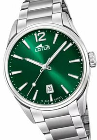 Montre à cadran vert avec bracelet en acier inoxydable argenté, dotée d'une lunette argentée, de marqueurs d'heure complexes et d'un guichet de date à 6 heures.