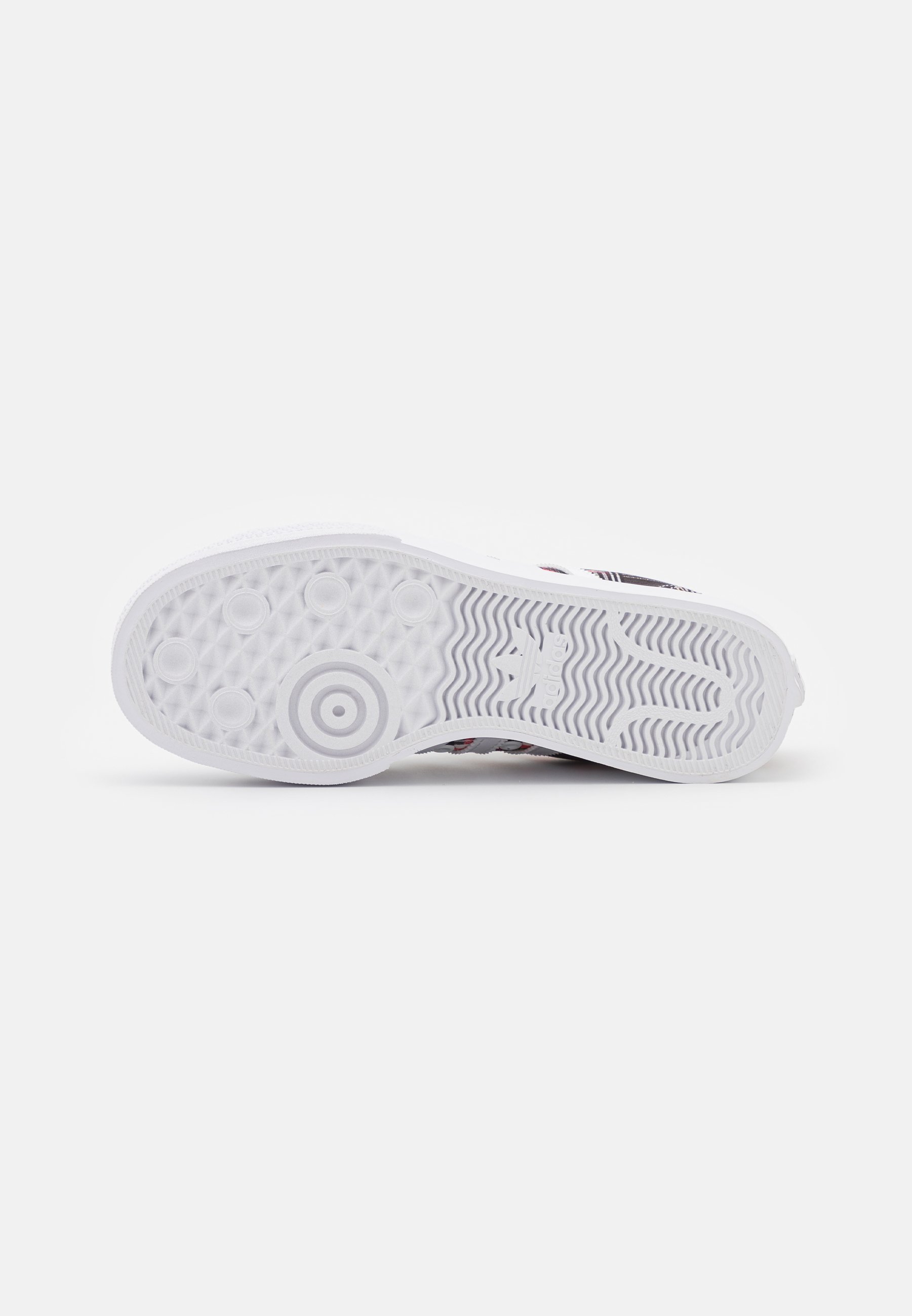 zalando adidas nizza platform