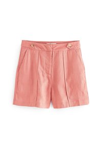 Shorts en lin rose avec deux poches avant, design plissé, boutons à la taille et coupe ajustée. Pas de motifs visibles ni d'accessoires supplémentaires.