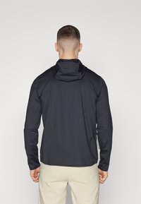 Oakley GRAVITY RANGE  - Top dugih rukava - blackout