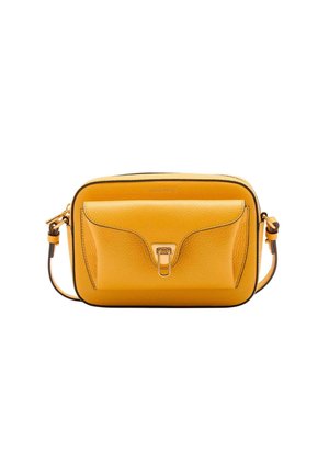 Borsa a tracolla in pelle gialla con finitura testurizzata e tasca frontale. Caratterizzata da una chiusura in tonalità oro e da una sottile tracolla regolabile.
