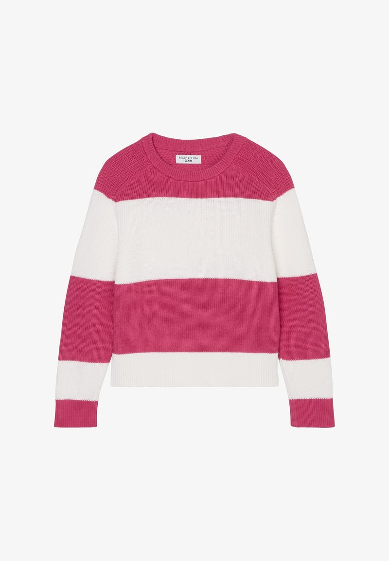 Pull en tricot à larges rayures horizontales roses et blanches, avec un col rond et des manches longues.