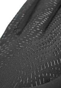 Schwarze Handschuh mit strukturierten Oberflächen, die erhöhte Linien und Muster für besseren Grip aufweisen, aus flexiblem Stoff für Komfort und Geschicklichkeit gefertigt.