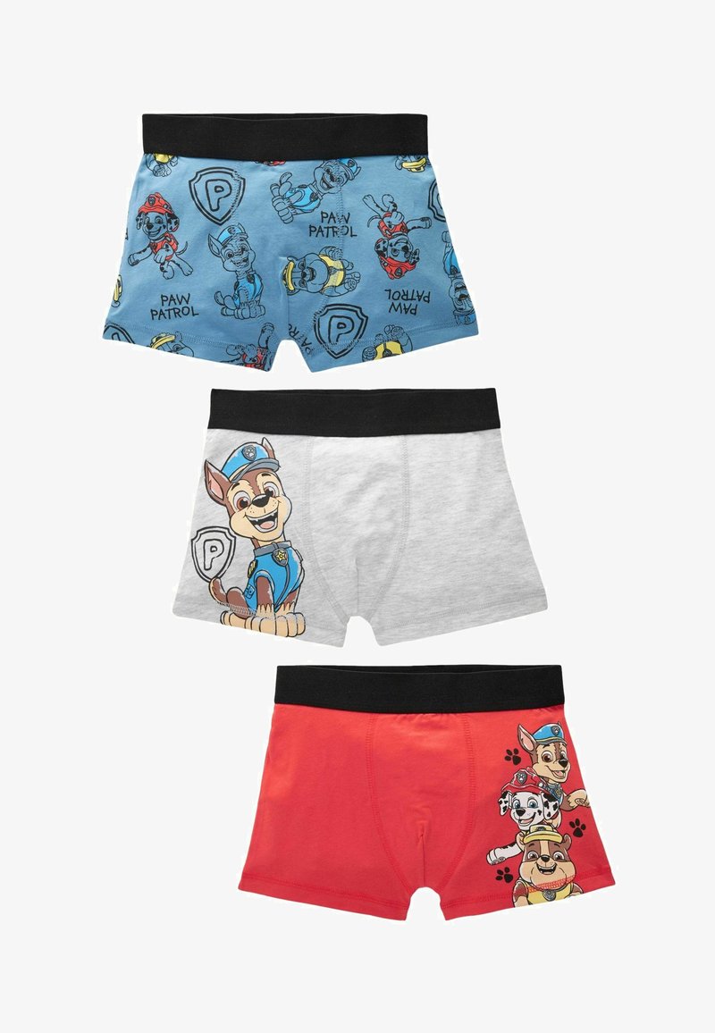 Trois paires de boxers pour enfants : bleu avec des personnages de Paw Patrol, gris avec une illustration de chien, et rouge avec des personnages de chiens, tous avec des ceintures noires.
