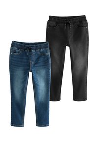 Două perechi de pantaloni: una din denim albastru cu un finisaj decolorat și talie elastică; cealaltă în negru solid cu o textură netedă.