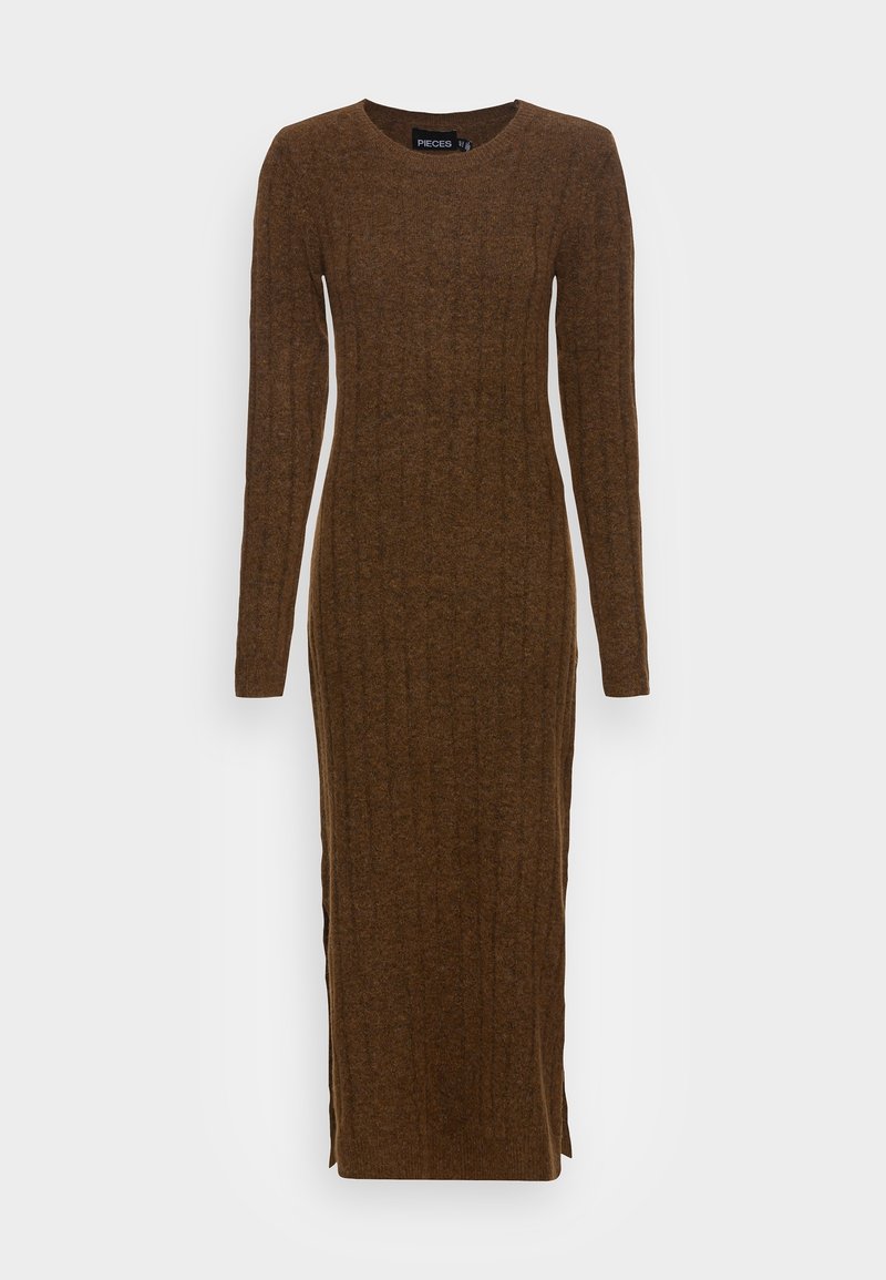 Hnědé pletené šaty s žebrovaným vzorem, dlouhými rukávy, kulatým výstřihem a bočními rozparky pro snadný pohyb. Hladká textura s přiléhavým střihem.