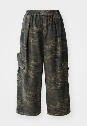 BDG Urban Outfitters BOBBI CAMO - Kareiviško stiliaus kelnės - khaki