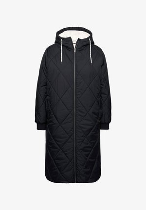 Sort quiltet lang frakke med hætte, der har lynlåslukning, elastiske manchetter og et blødt fleecefor. Ydersiden er glat med et diamantmønster.