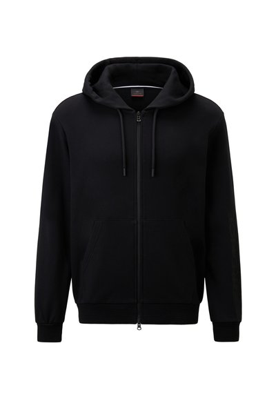 Schwarze Zip-Hoodie aus weichem Material, ausgestattet mit einer großen Kapuze, Vordertaschen und gerippten Bündchen. Dezente Markenkennzeichnung am Ärmel.