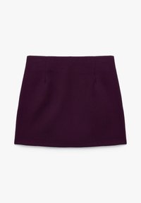 Dunkellila, gerade geschnittener Minirock mit klaren Linien und dezenten Nahtdetails auf weißem Hintergrund.