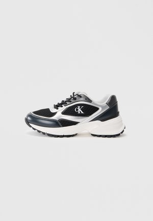 HIKE RUNNER - Tenisky - black/silver-coloured