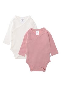 Zwei langärmelige Babybodys in weißem und rosa geripptem Stoff, mit einem Wickeldesign und Druckknöpfen am Boden.