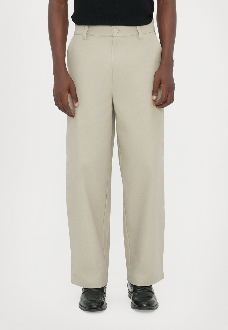 Han Kjøbenhavn WIDE LEG - Trousers - light grey