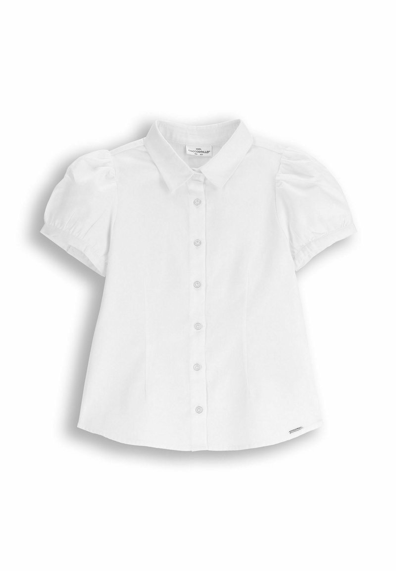 Biała bluzka z krótkim rękawem i bufiastymi rękawami, zapinana na guziki z przodu, z kołnierzykiem, wyeksponowana na białym tle.
