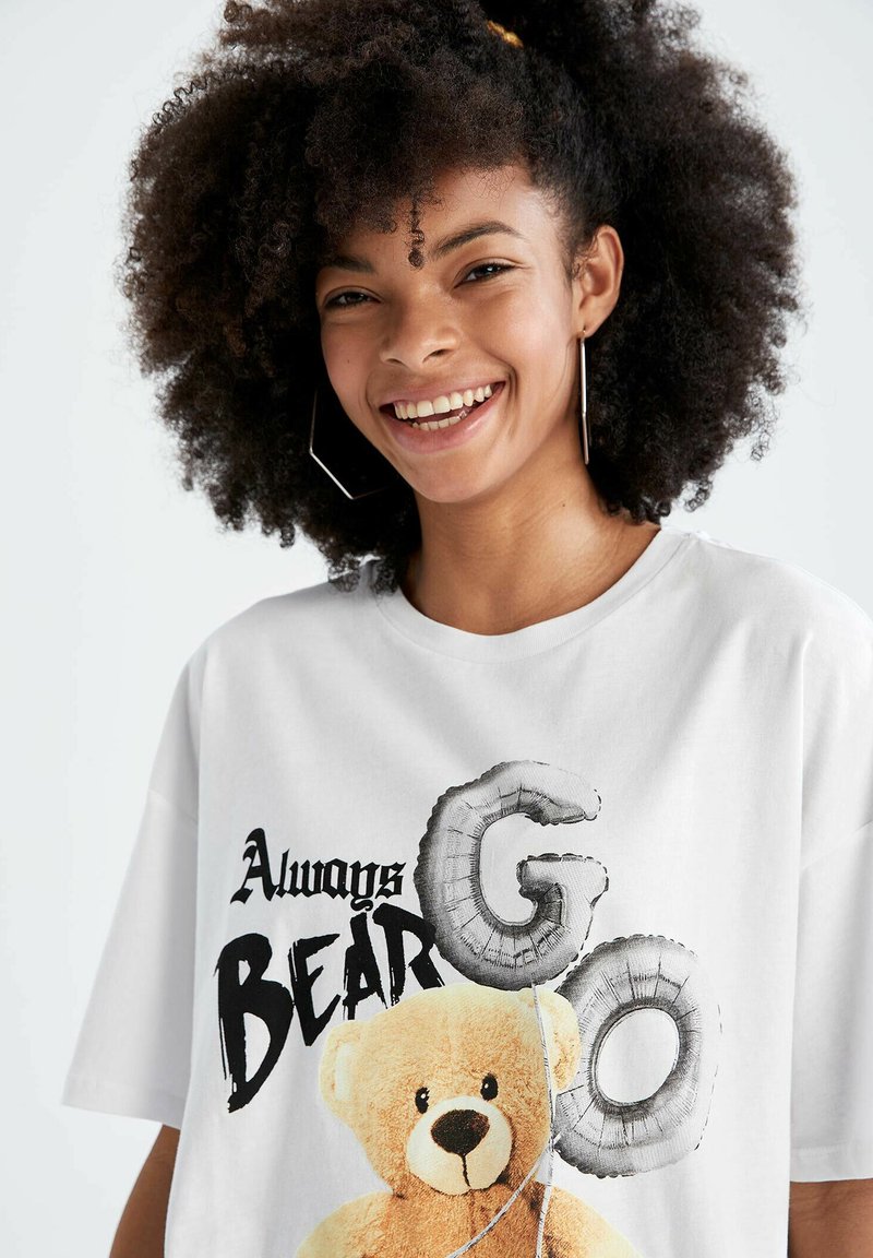 Damen T-Shirts | DeFacto REGULAR FIT T-Shirt print white/weiß - HX82101 Damen T-Shirts | DeFacto REGULAR FIT T-Shirt print white/weiß - HX82101