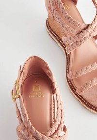 Next REGULAR FIT - Sandale cu talpă ortopedică - neutral