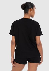 Smilodox T-shirt basic - schwarz