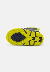 CMP BABY LATU ULTRALIGHT UNISEX - Talvesaapad - olive/antracite